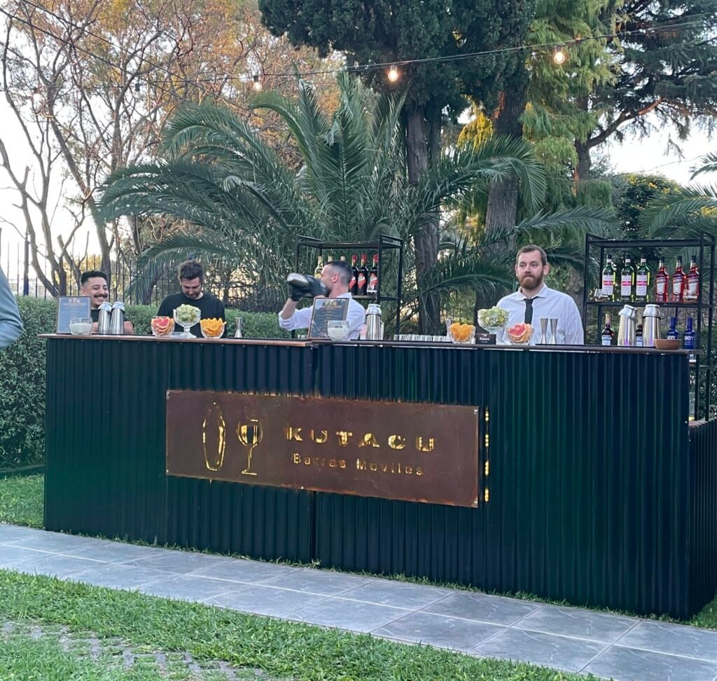 bartender trabajando